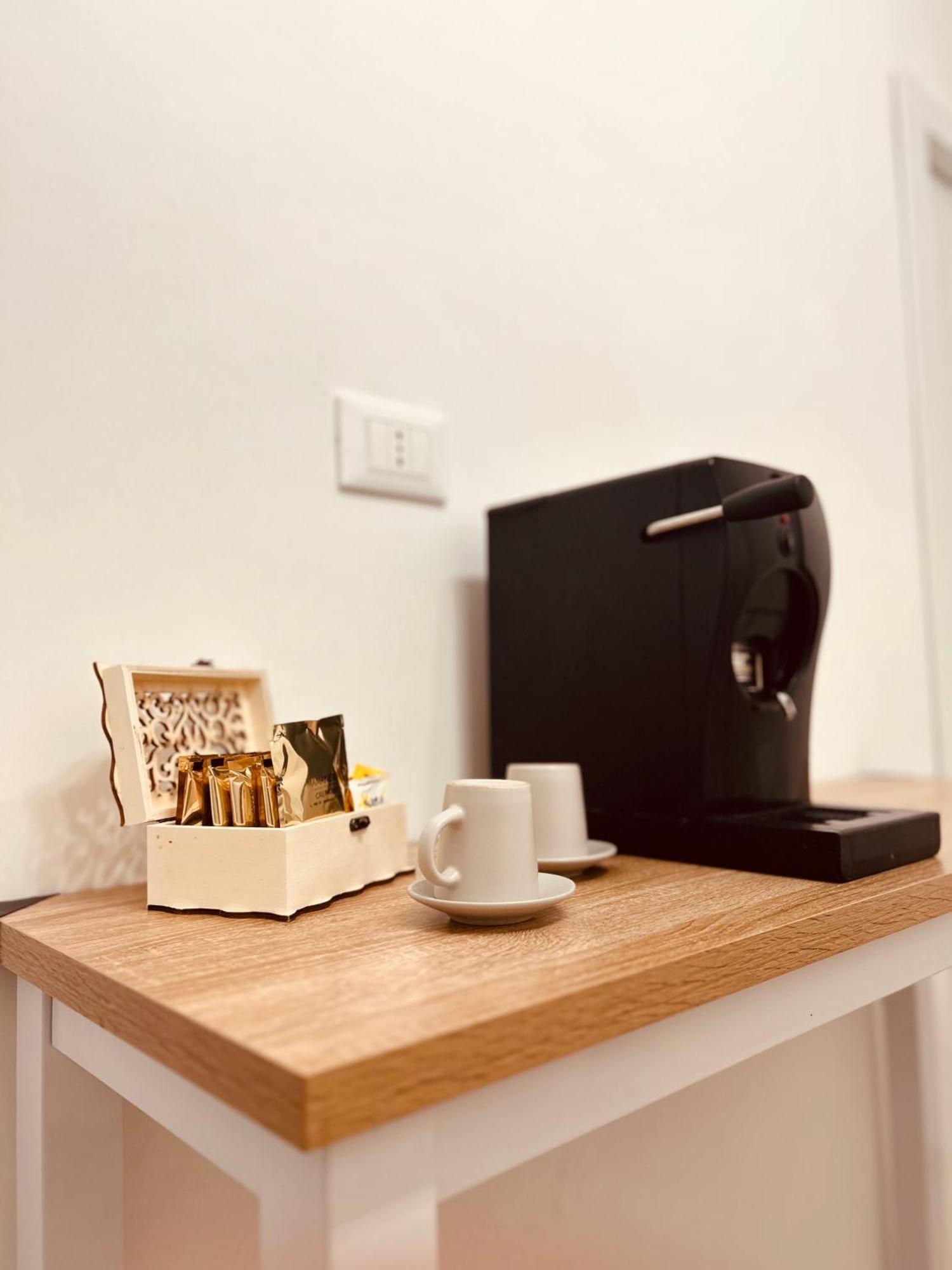 Apartament Appio Latino Casa By Bobo Rzym Zewnętrze zdjęcie
